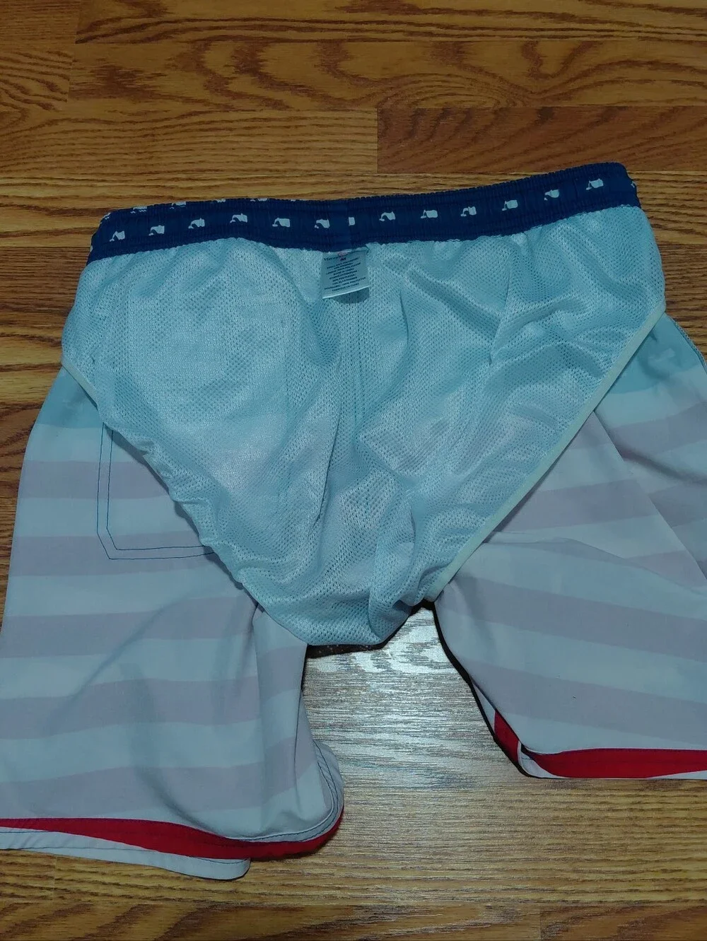 Vineyard Vines American Patriotic Swim Shorts Men Sz M Blue Red Logo Swim Trunks